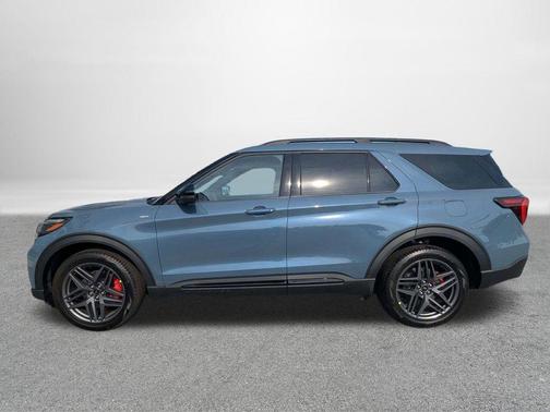Vapor Blue Metallic 2026 Ford Explorer ST-Line