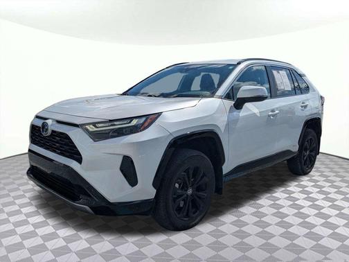 Wind Chill Pearl 2024 Toyota RAV4 Hybrid SE