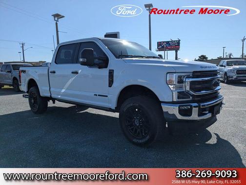 Oxford White 2022 Ford F-350 King Ranch