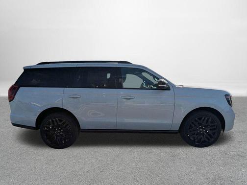 Space Silver Metallic 2026 Ford Expedition Platinum