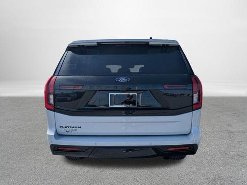 Space Silver Metallic 2026 Ford Expedition Platinum