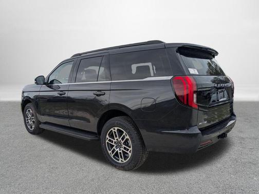 Dark Matter Gray Metallic 2026 Ford Expedition Active
