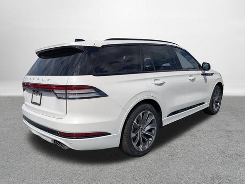 2026 Lincoln Aviator Premiere