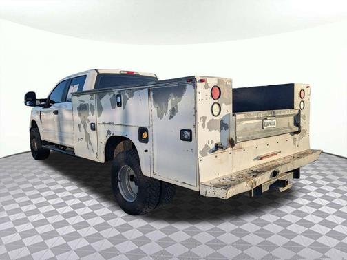 2017 Ford F-350 XL