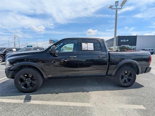 2023 RAM 1500 Classic Warlock Crew Cab 4x4 5'7' Box