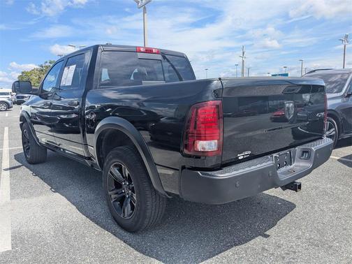 2023 RAM 1500 Classic Warlock Crew Cab 4x4 5'7' Box