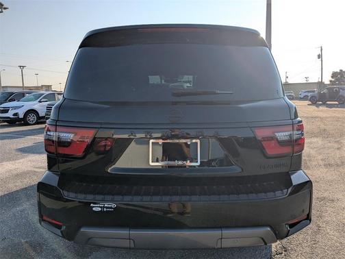 2024 Nissan Armada Platinum 4WD