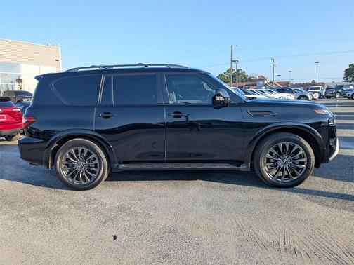 2024 Nissan Armada Platinum 4WD