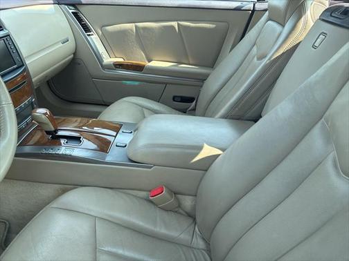 2007 Cadillac XLR Base