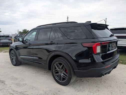 Agate Black Metallic 2026 Ford Explorer ST