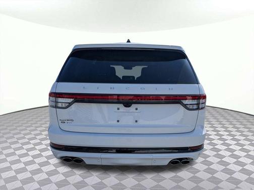 White 2025 Lincoln Aviator Reserve