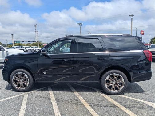 2025 Ford Expedition King Ranch