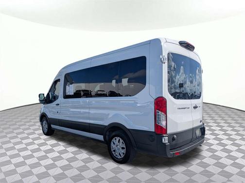 2024 Ford Transit-350 XLT
