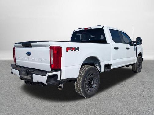 Oxford White 2026 Ford F-250 XL