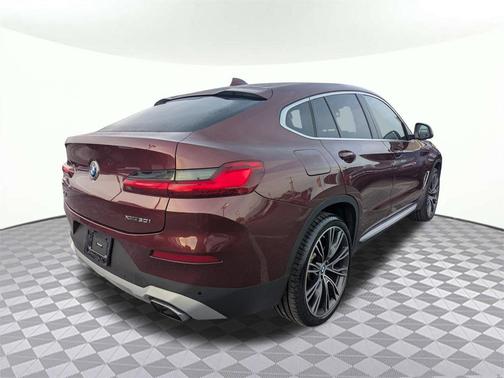 2022 BMW X4 xDrive30i