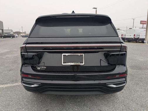 2024 Lincoln Nautilus Reserve