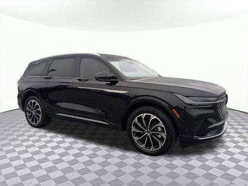 2024 Lincoln Nautilus Reserve