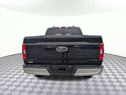 Agate Black Metallic 2023 Ford F-150 XLT