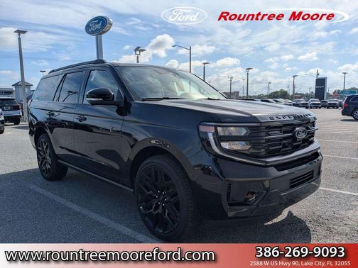 Agate Black Metallic 2026 Ford Expedition Platinum