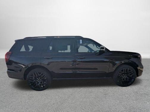 Agate Black Metallic 2026 Ford Expedition Platinum