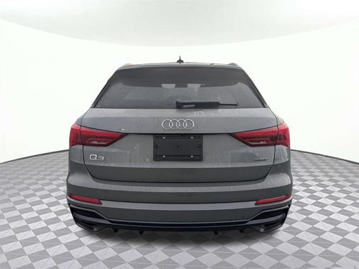 2020 Audi Q3 45 S line Premium