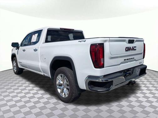 Summit White 2021 GMC Sierra 1500 SLT