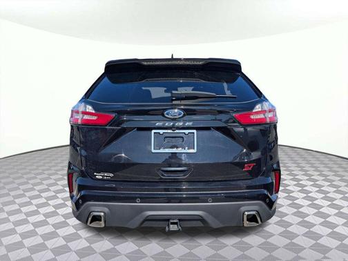 Agate Black Metallic 2023 Ford Edge ST