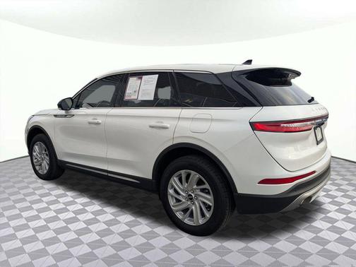 2025 Lincoln Corsair Premiere