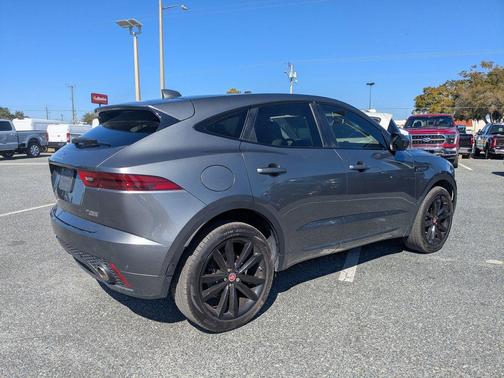 2019 Jaguar E-PACE R-Dynamic SE