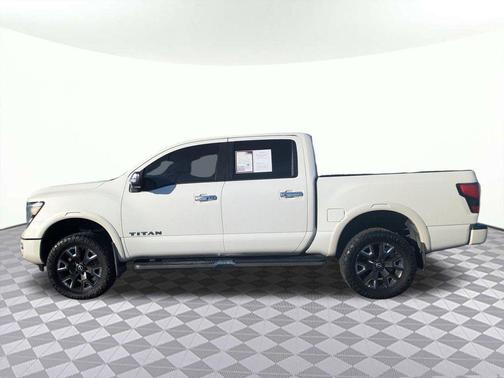 2023 Nissan Titan Platinum Reserve