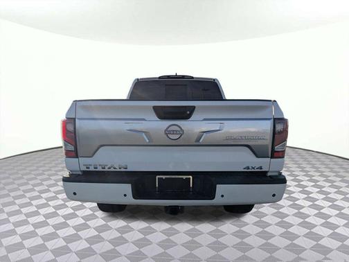 2023 Nissan Titan Platinum Reserve