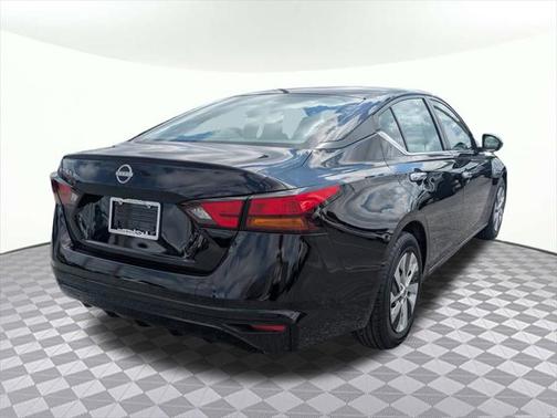 2023 Nissan Altima S FWD