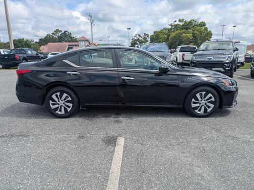 2023 Nissan Altima S FWD