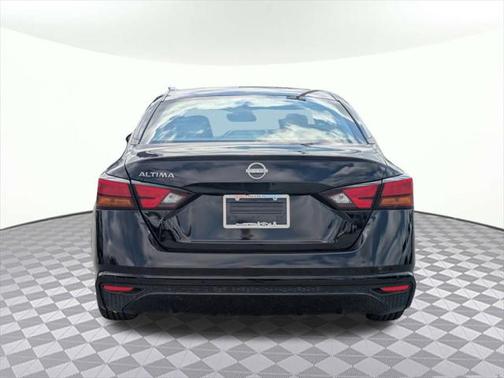 2023 Nissan Altima S FWD
