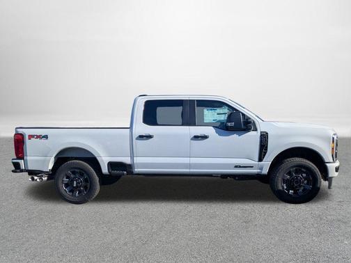 Oxford White 2026 Ford F-250 XL