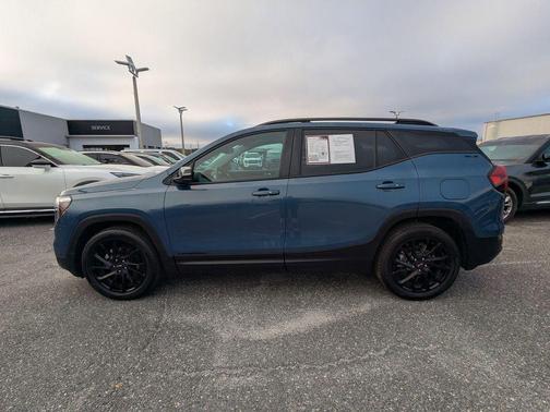 2024 GMC Terrain SLE