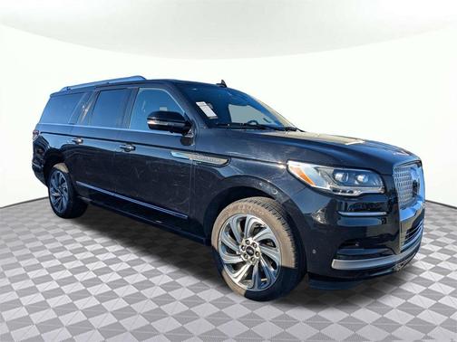 2023 Lincoln Navigator Reserve