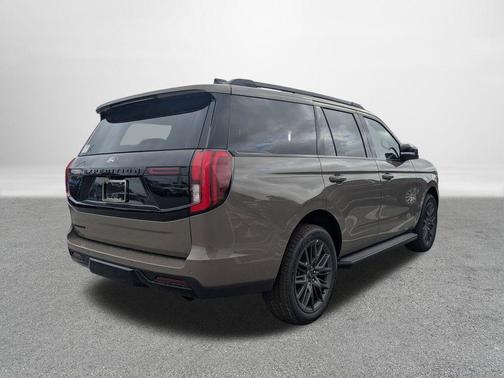 Marsh Gray 2026 Ford Expedition Platinum