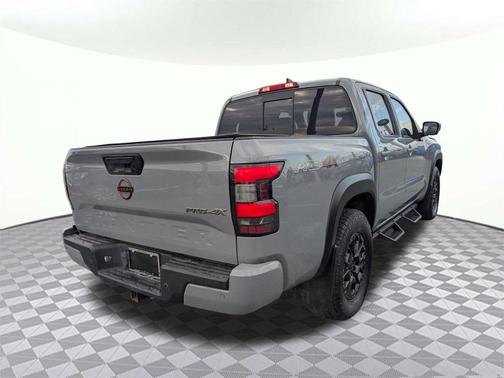 2022 Nissan Frontier PRO-4X