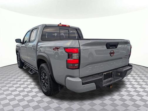 2022 Nissan Frontier PRO-4X