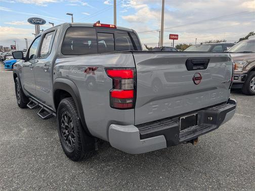 2022 Nissan Frontier PRO-4X