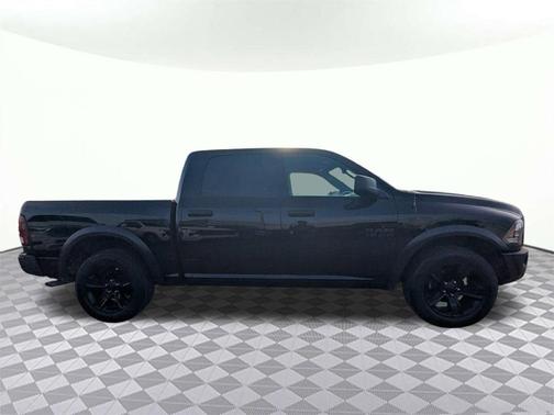 2024 RAM 1500 Classic Warlock Crew Cab 4x2 5'7' Box