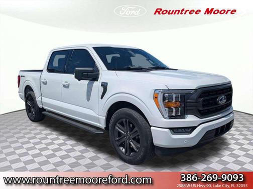 Oxford White 2023 Ford F-150 XLT
