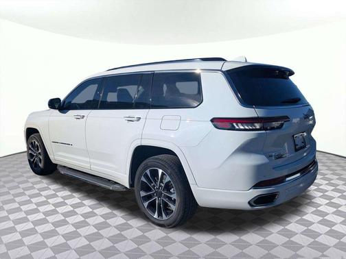 2022 Jeep Grand Cherokee L Overland