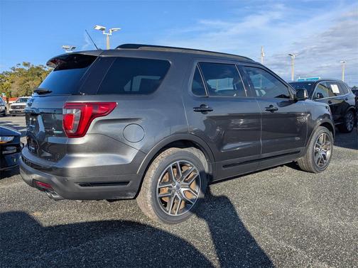 2019 Ford Explorer Sport