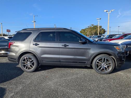 2019 Ford Explorer Sport