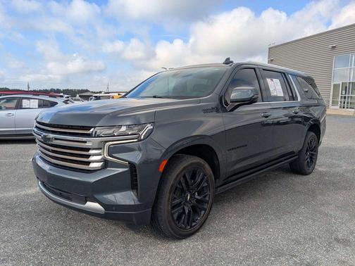 Shadow Gray Metallic 2021 Chevrolet Suburban 2WD High Country