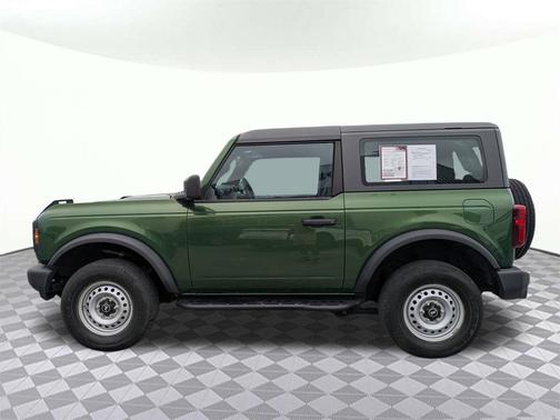 2022 Ford Bronco Base