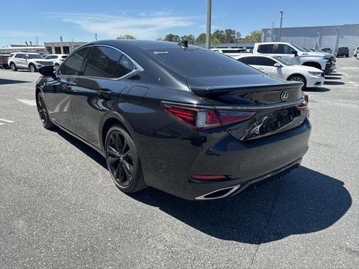 2022 Lexus ES 350 F Sport