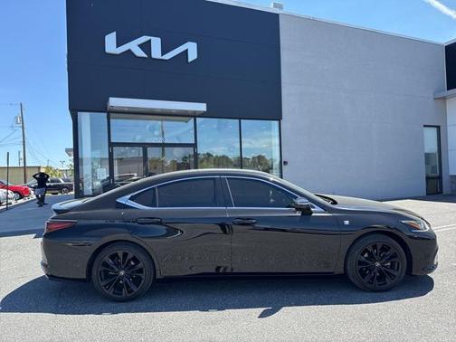 2022 Lexus ES 350 F Sport